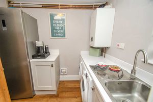 Photo 19- click for photo gallery